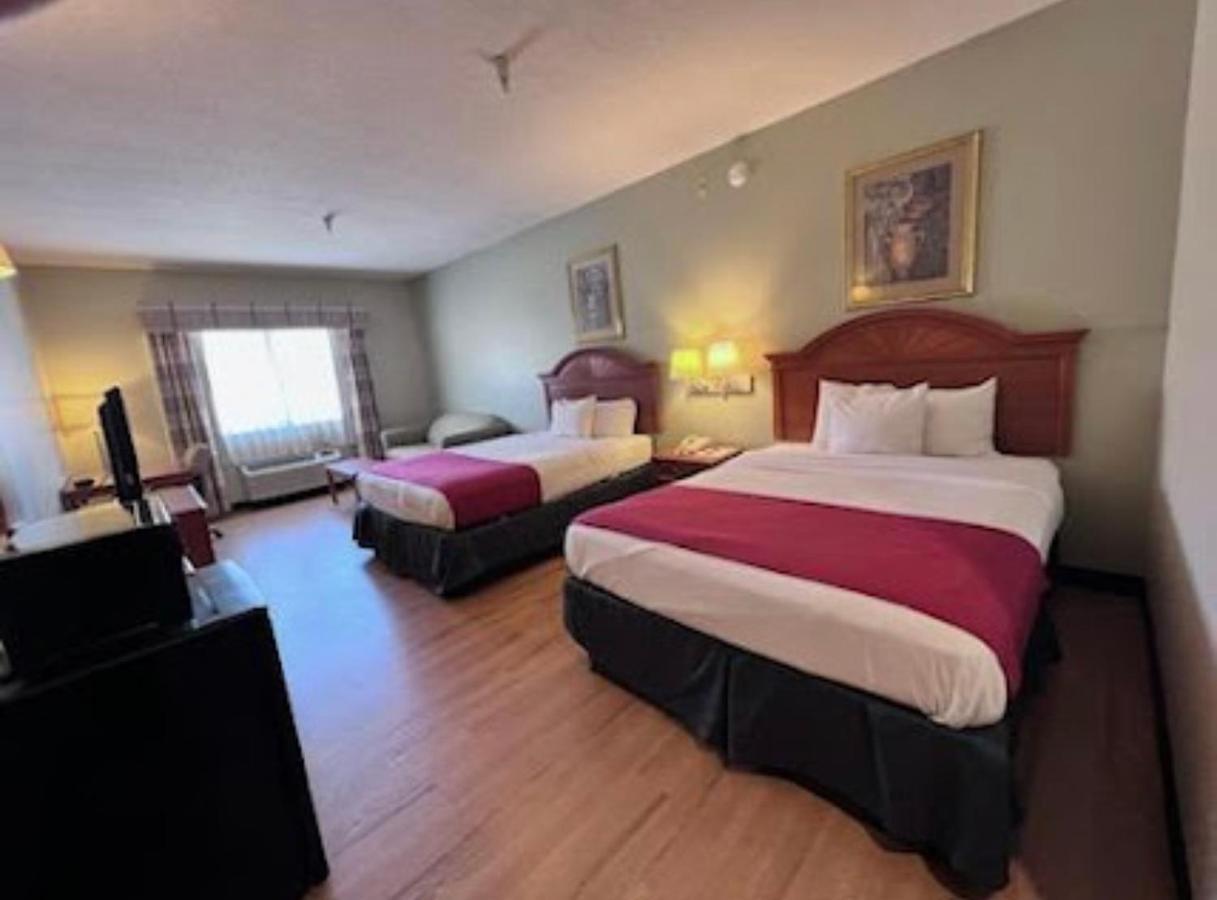 Americas Best Value Inn Wiggins מראה חיצוני תמונה