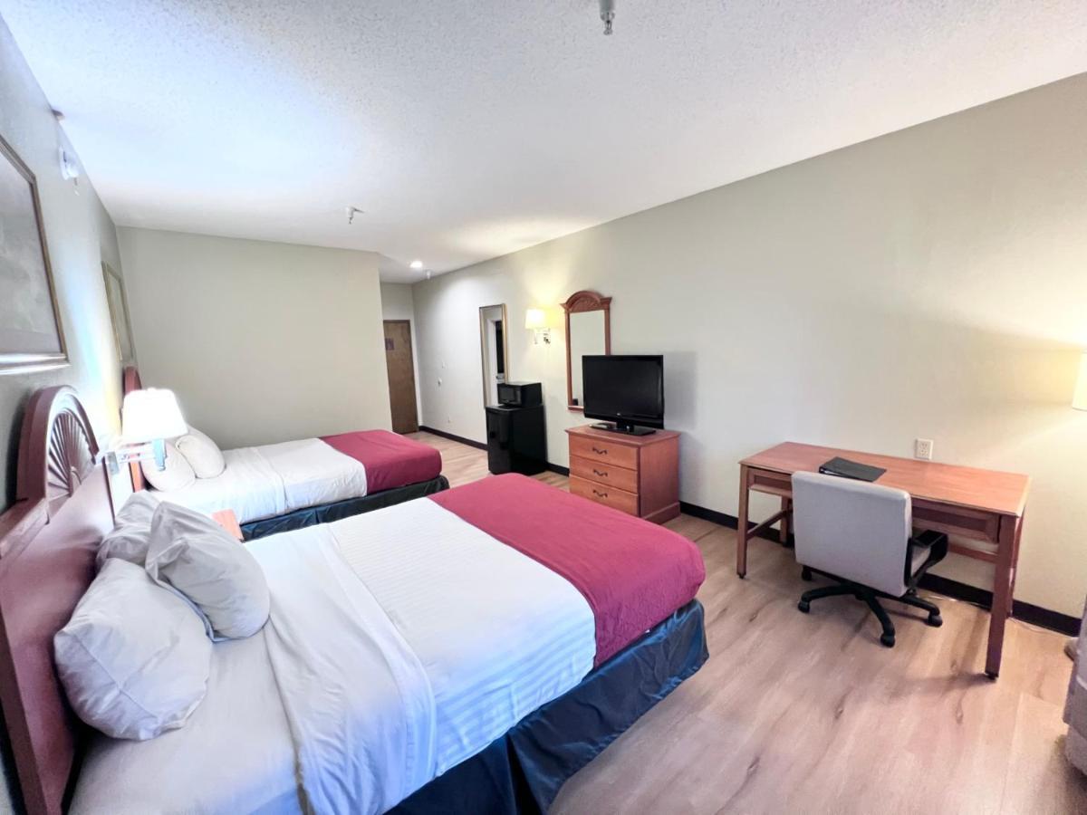 Americas Best Value Inn Wiggins מראה חיצוני תמונה