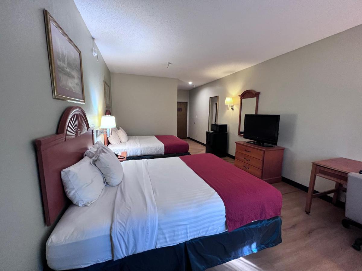 Americas Best Value Inn Wiggins מראה חיצוני תמונה